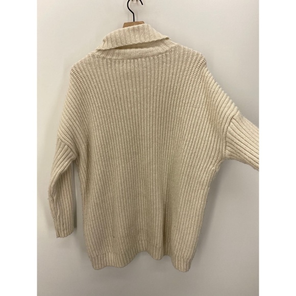 Mtwtfss Weekday Women's Turtle Neck Sweater Size M - Picture 4 of 8